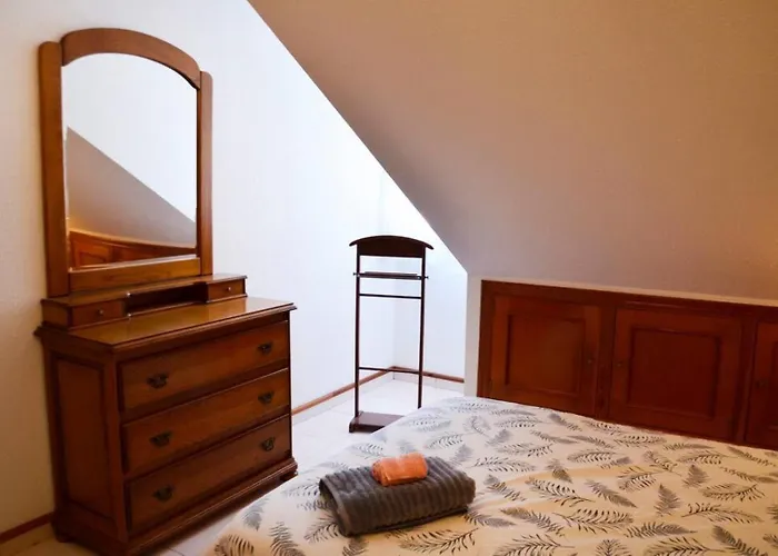 En Con 2 Plazas De Garaje *