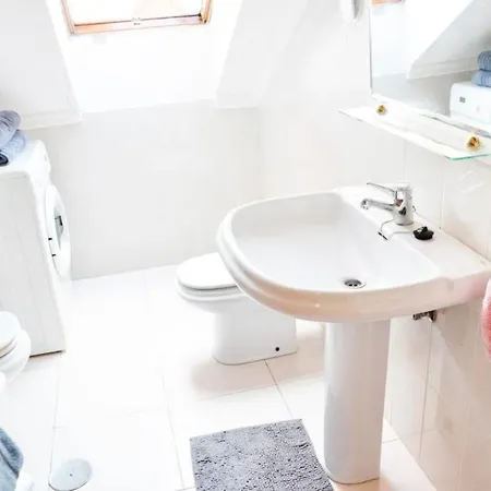 En Con 2 Plazas De Garaje Appartamento